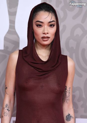 Rina Sawayama