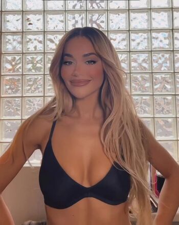 Rita Ora