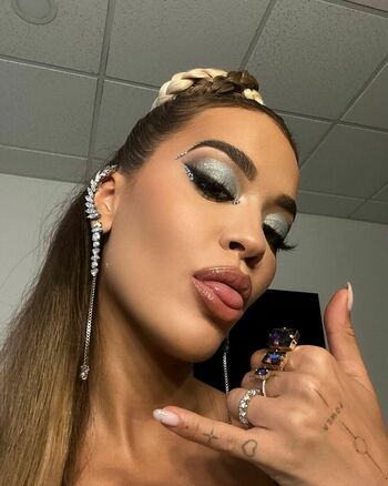 Rita Ora