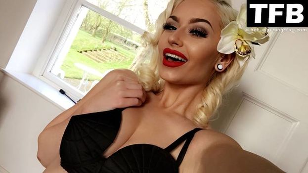 Romanie Smith