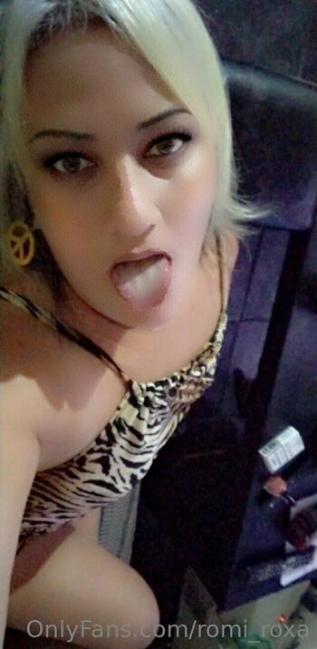 romi_roxa