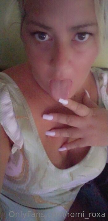 romi_roxa