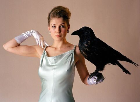 Rosamund Pike
