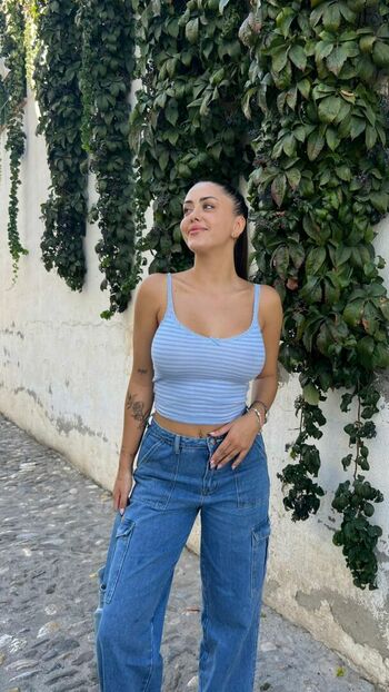 Rosario Matew
