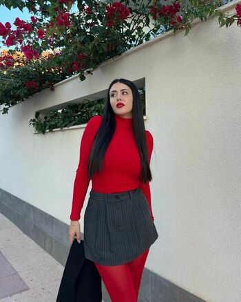 Rosario Matew