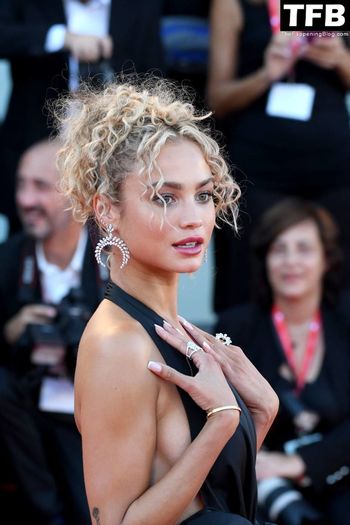 Rose Bertram