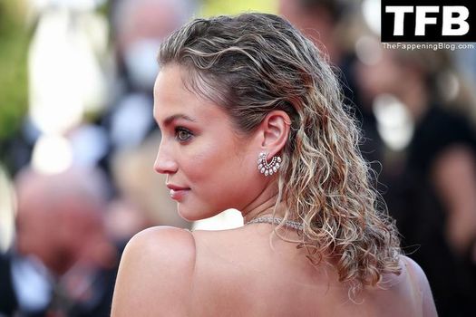 Rose Bertram