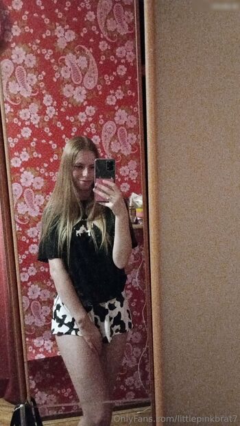Rose - littlepinkbrat7