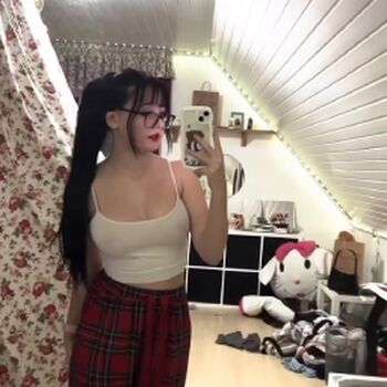 rosegirl242