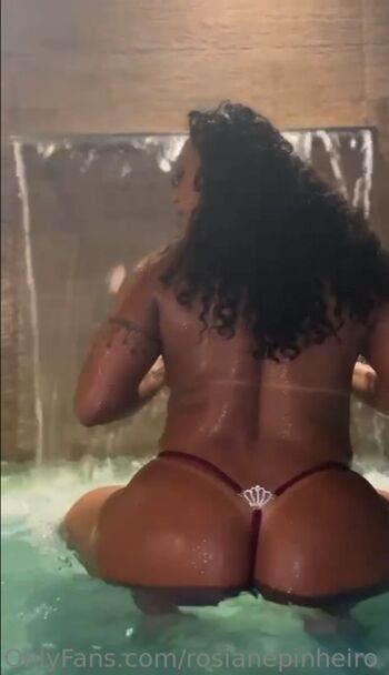 Rosiane Pinheiro