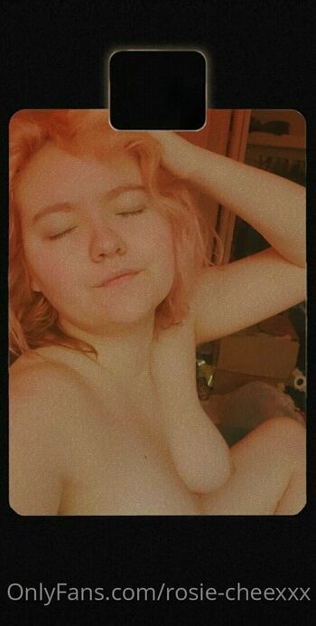 rosie-cheexxx