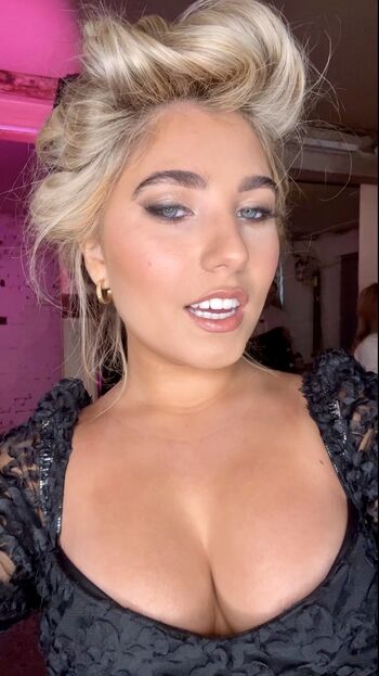 Rosie McClelland