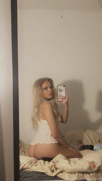 rosieanya