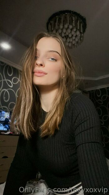 rosyxoxvip