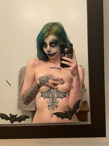 rottingcorpseprincess