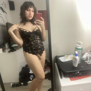 Roxanne Rom