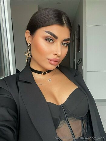 roxxxy_xxx