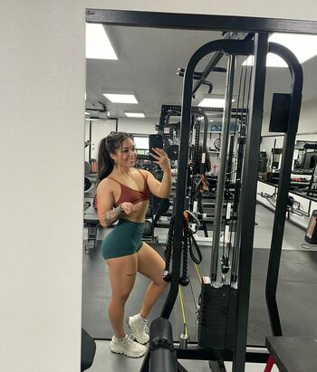 Roxy Cisneros