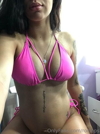 roxy_mommyhot