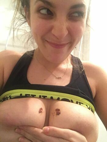 Roxy Striar