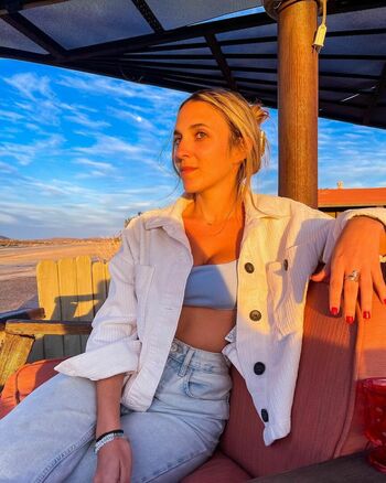 Roxy Striar