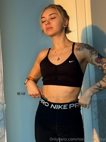 roxyloove_free