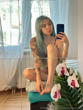 roxyloove_vip