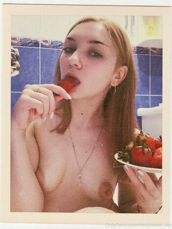 roxyloove_vip