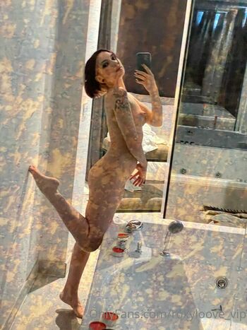 roxyloove_vip