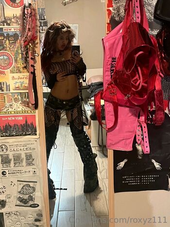 Roxyz111