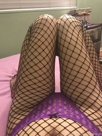 RozieReignXXX