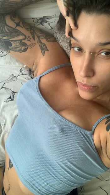 Rubiascarlet
