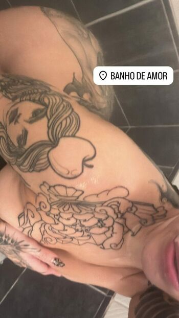 Rubiascarlet