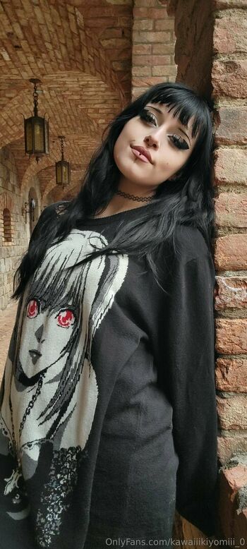 Rue Hernandez