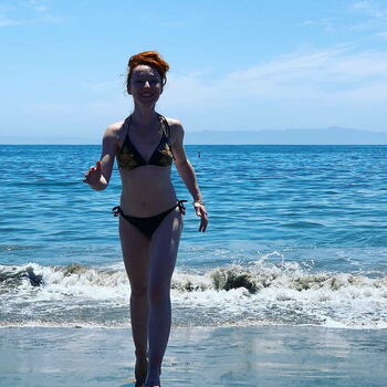Ruth Connell