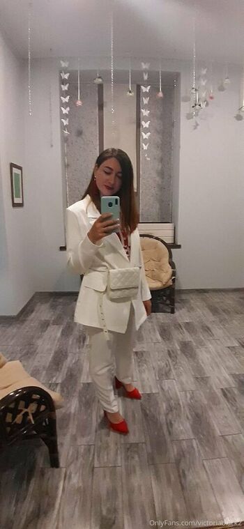 sabrina_candy