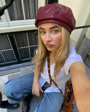 Sabrina Carpenter