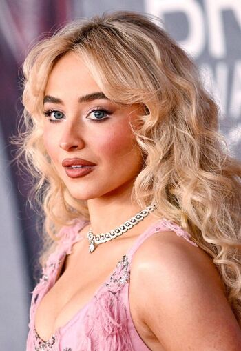 Sabrina Carpenter
