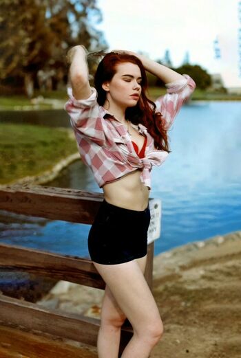 Sabrina Lynn