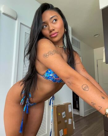 Sabrina_mella