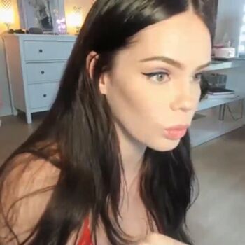 Sabrina Nellie