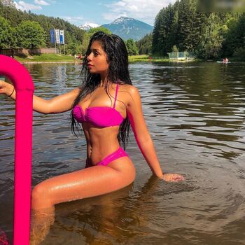 Sabrine Khan