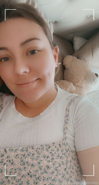 Sadiee-Babyy