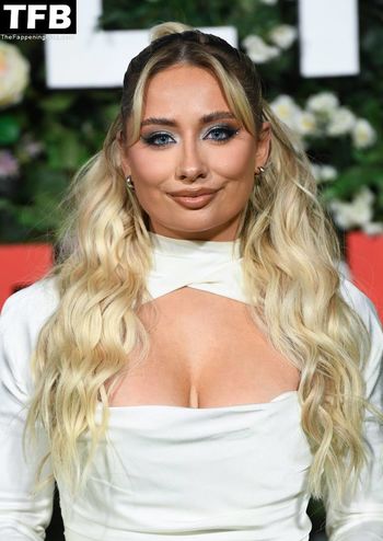 Saffron Barker
