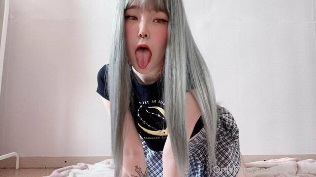 sally_wu