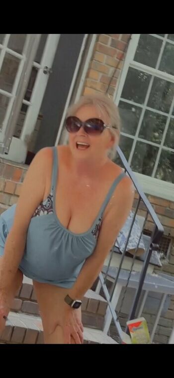 Salsa Nanny