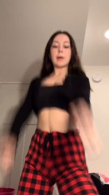 Samantha2476