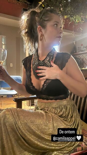 Samara Felippo