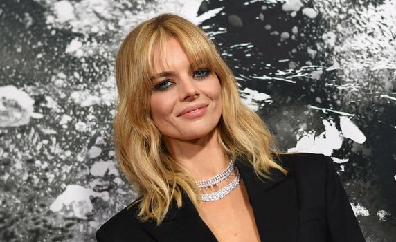 Samara Weaving