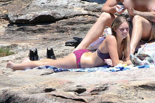 Samara Weaving